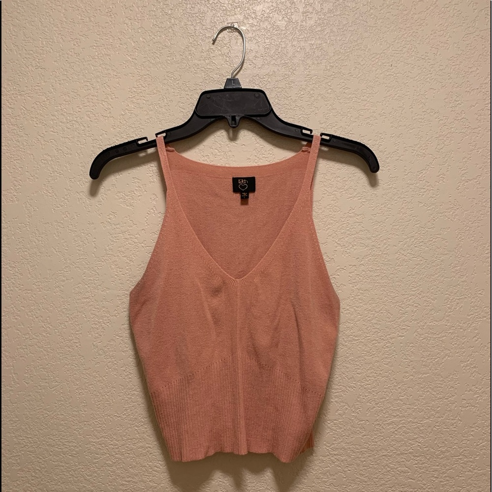 3 FOR $21⭐️ 12th Pink V-Neck Cinched Tank Crop Top
